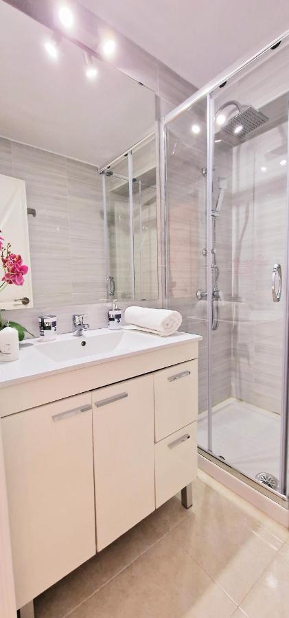 Apartamento La Carihuela Torremolinos Luaran gambar