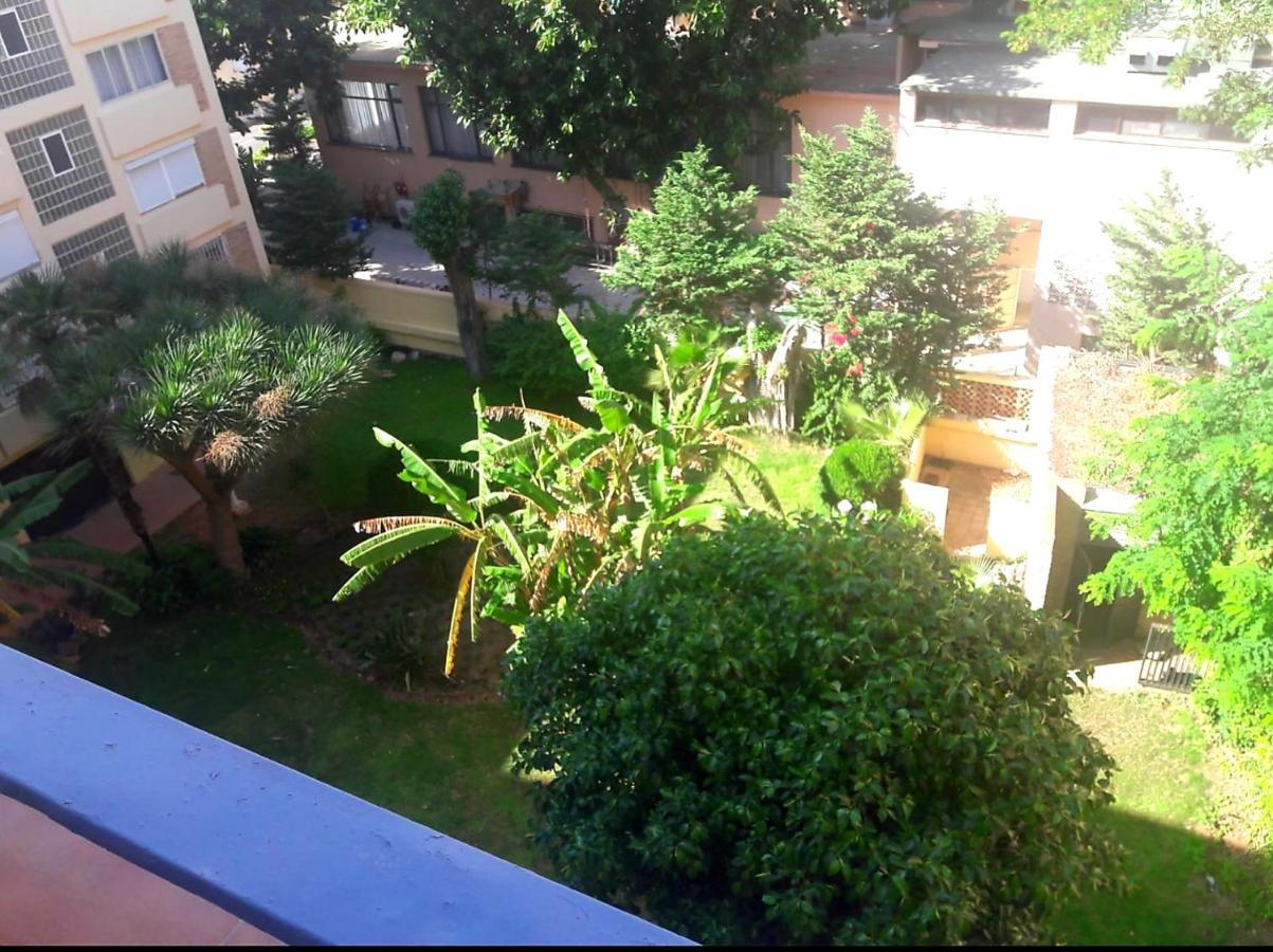 Apartamento La Carihuela Torremolinos Luaran gambar